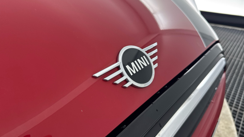 MINI Hatchback 1.5 Cooper Classic 5dr Auto Petrol Hatchback